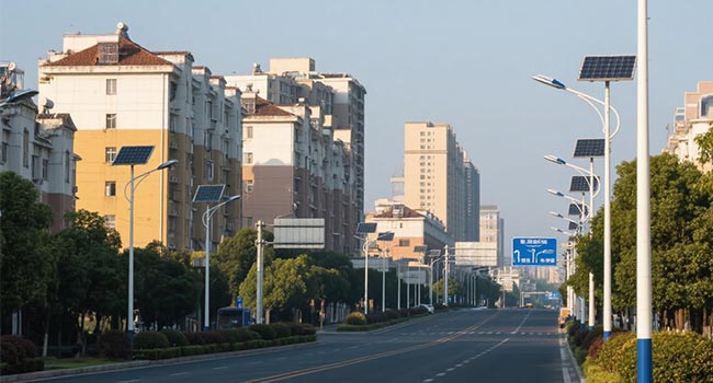 solar street lights